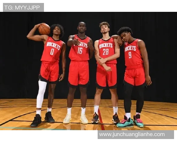 杰伦布朗:从新星到领袖的成长之路与篮球梦想的追寻